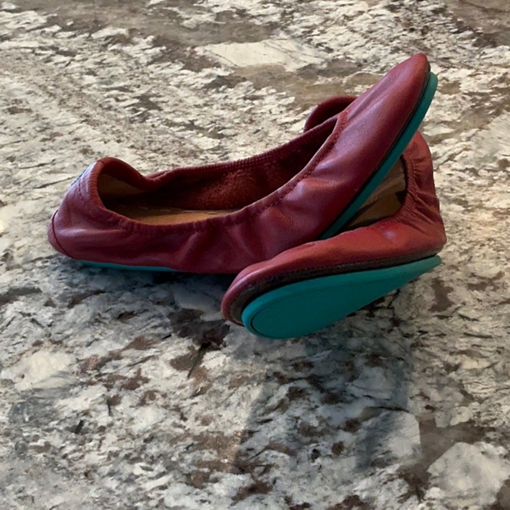 Tieks Red Size 7